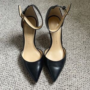 Ivanka Trump size 5 heels pump ankle strap